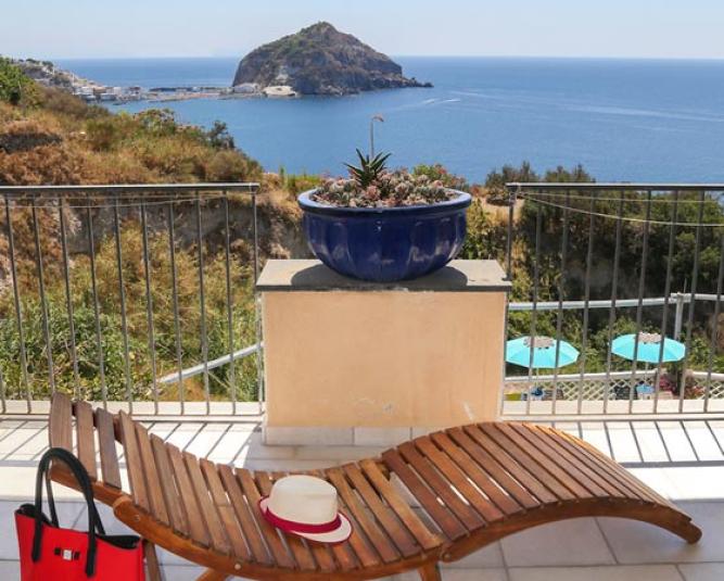 3-star hotel on the Island of Ischia